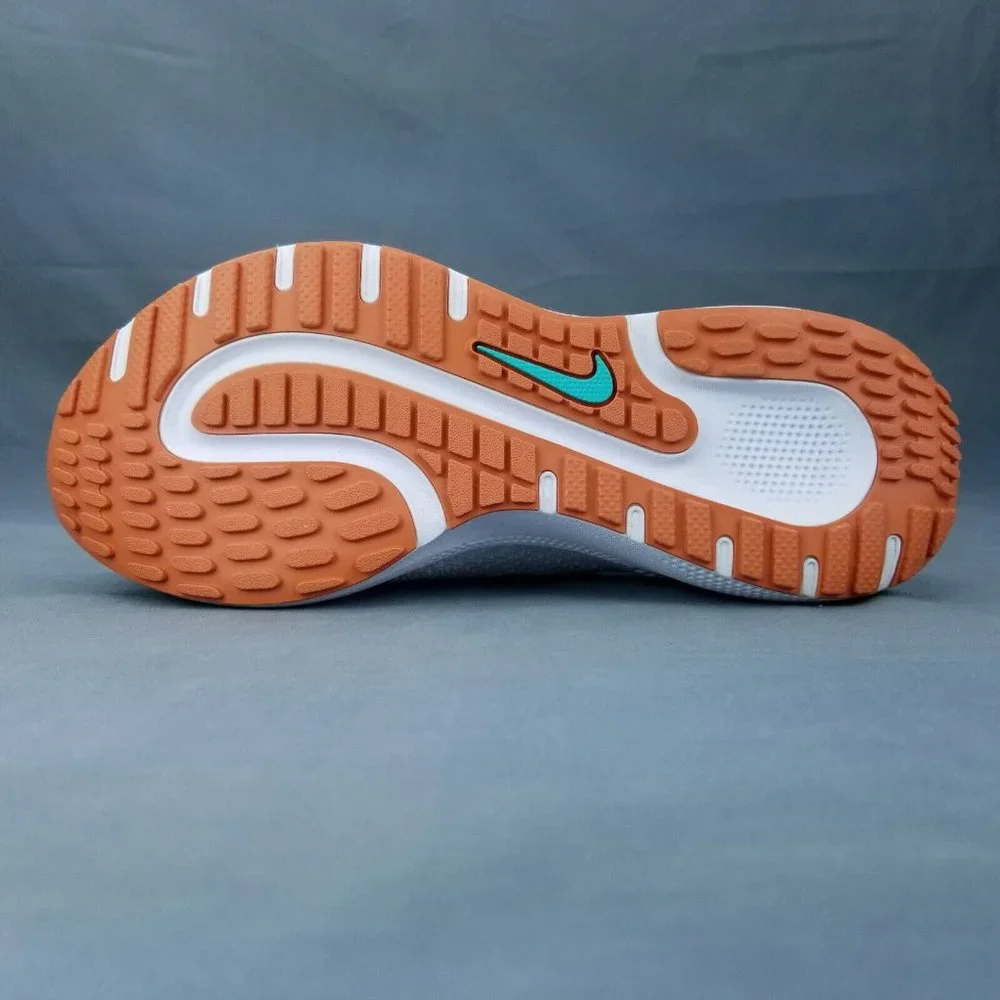 Nike Escape Run Flyknit Womens Running Shoes Platinum Tint DC4269 004 Sizes  7-9 - Picture 8 of 9